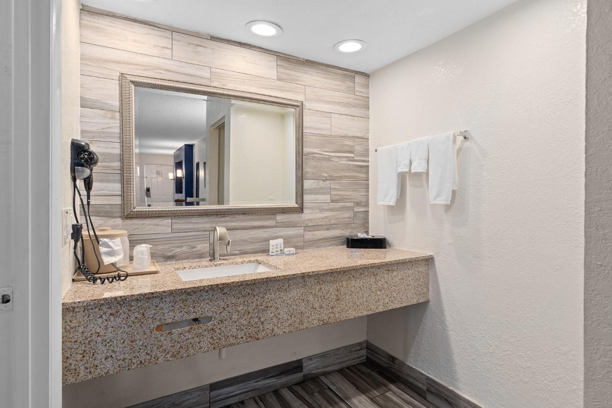 Baymont By Wyndham Orlando Downtown Hotel Eksteriør billede